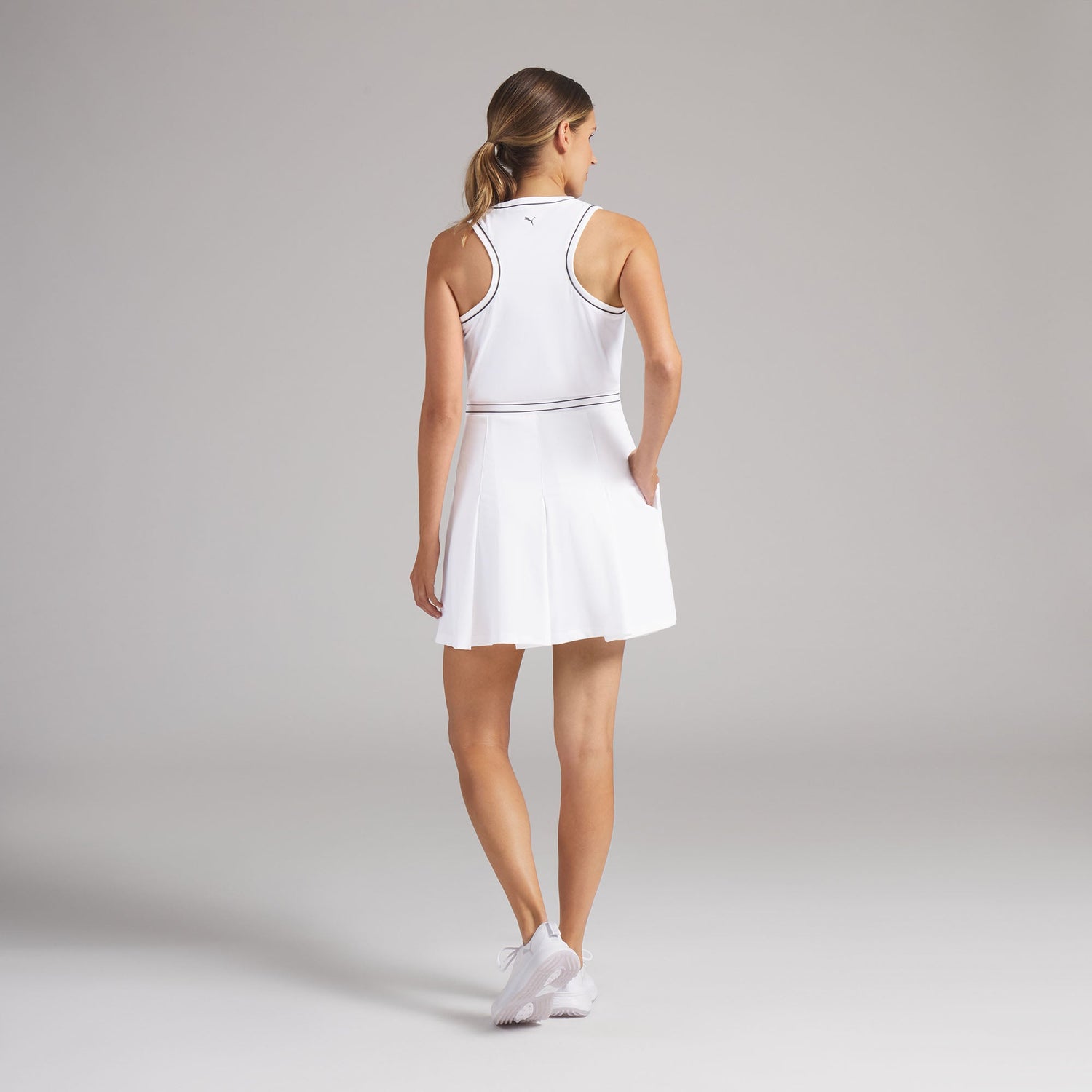 White Glow / Puma Black