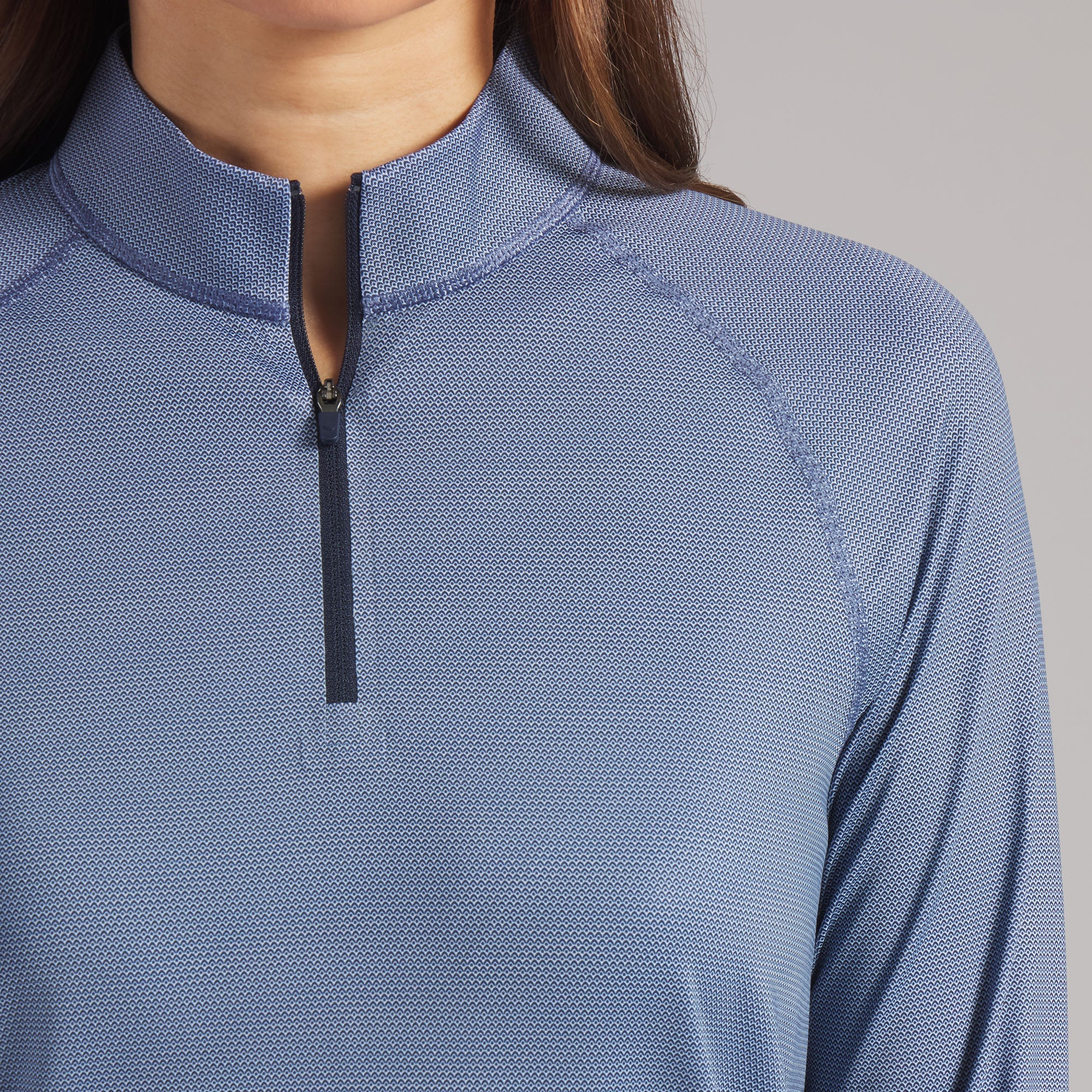 White Glow / Deep Navy